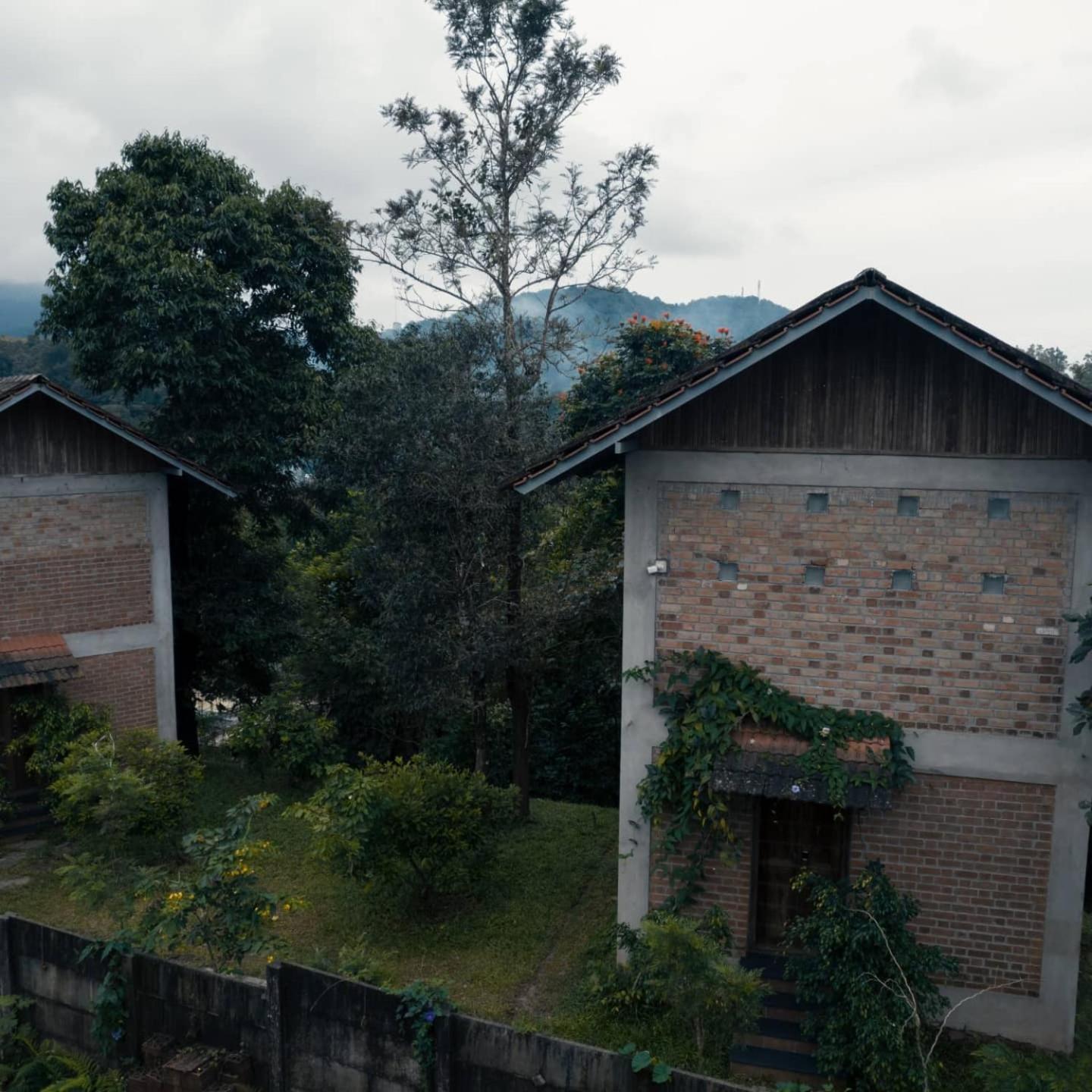 Barsati Ranches Villa Vythiri Exterior foto